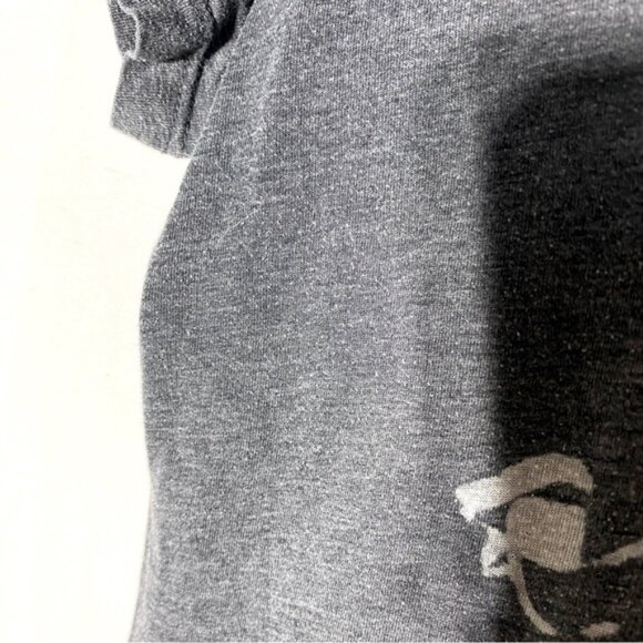 5/$25 Guess Jeans Grey Handmade Scoop Neck Short Sleeve T Shirt S - Picture 9 of 11